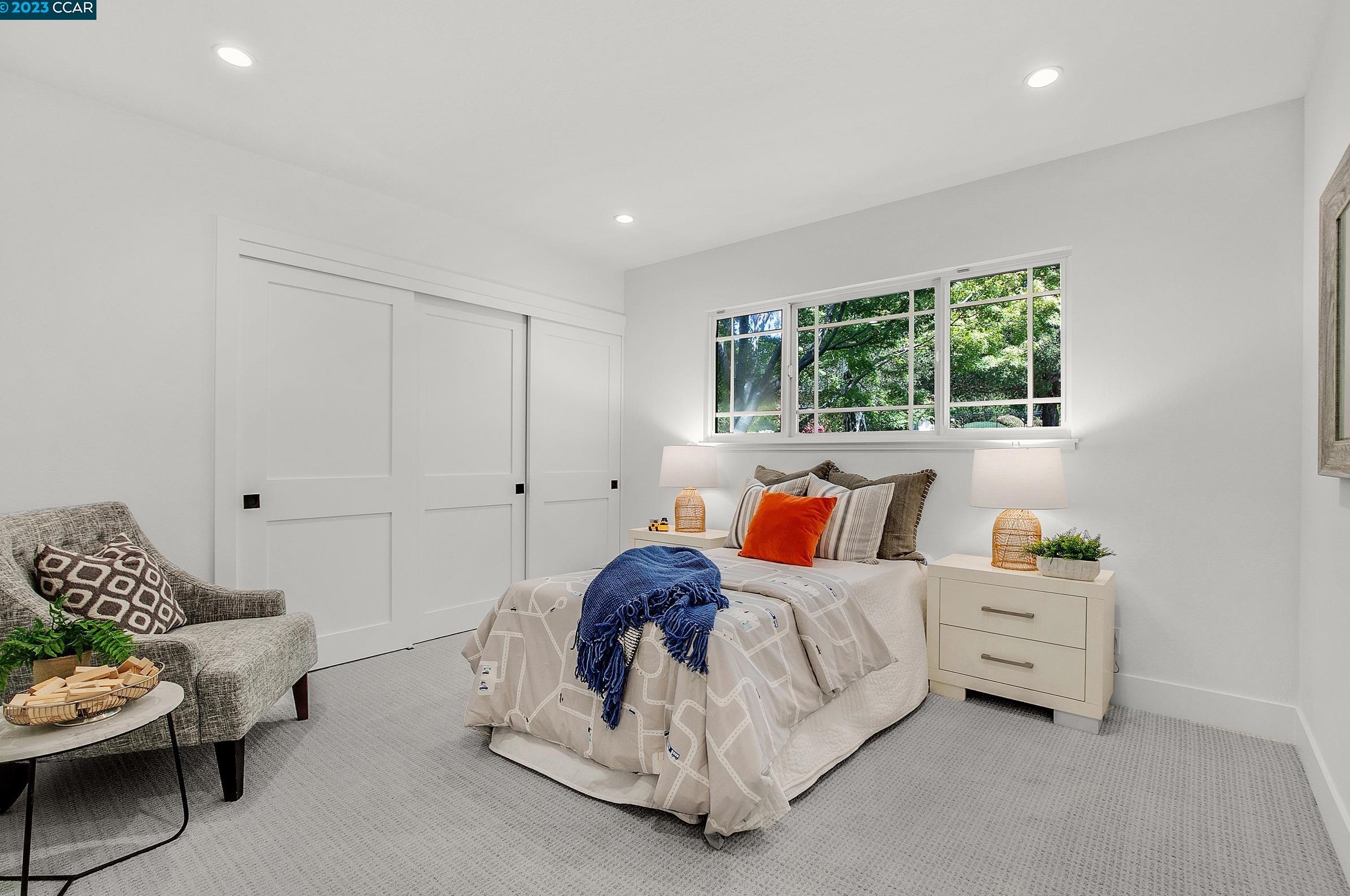 14 Hagen Oaks Ct, Alamo CA  94507-2207 exterior