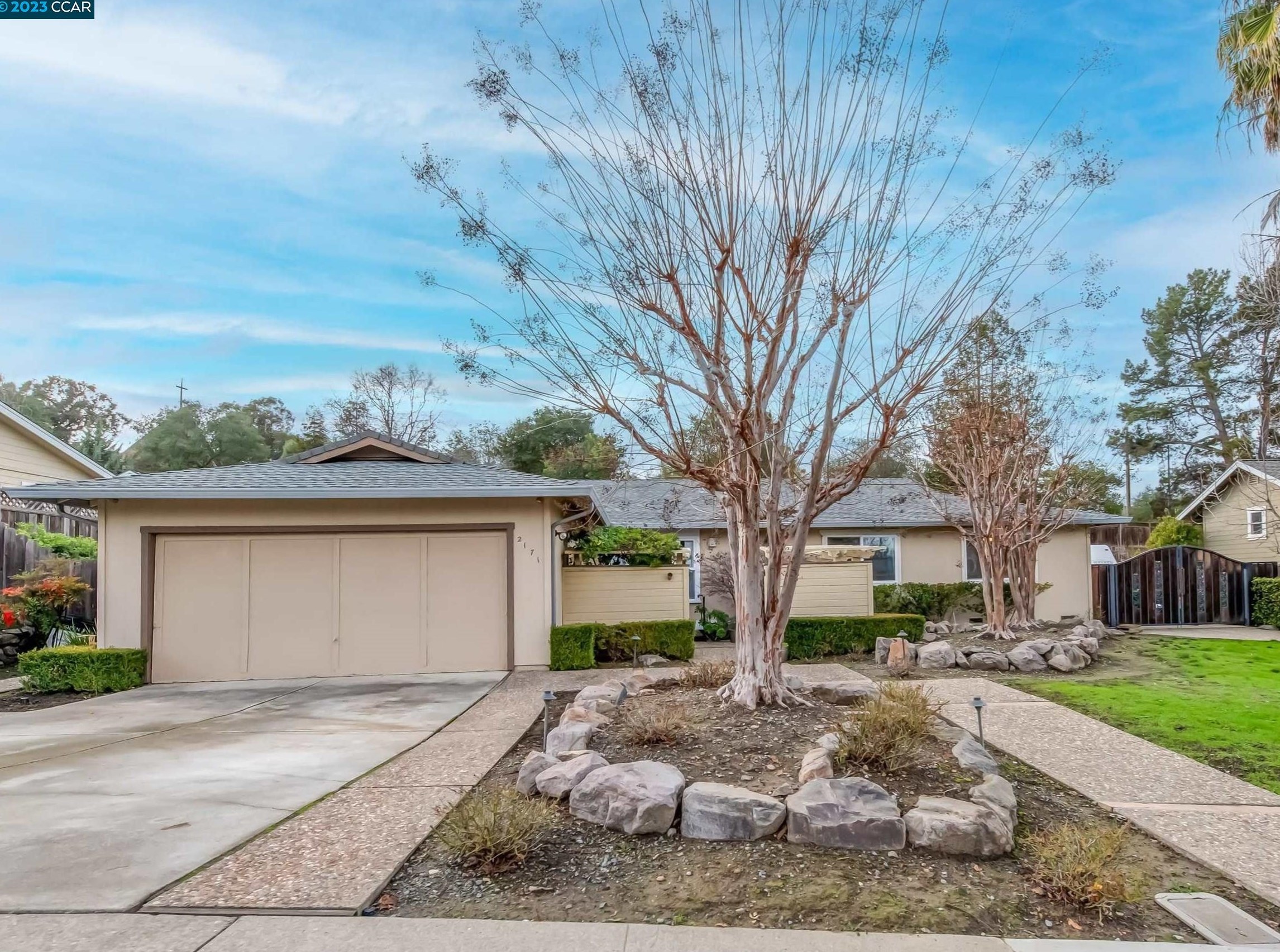 2171 San Luis Rd, Walnut Creek, CA 94597-2454