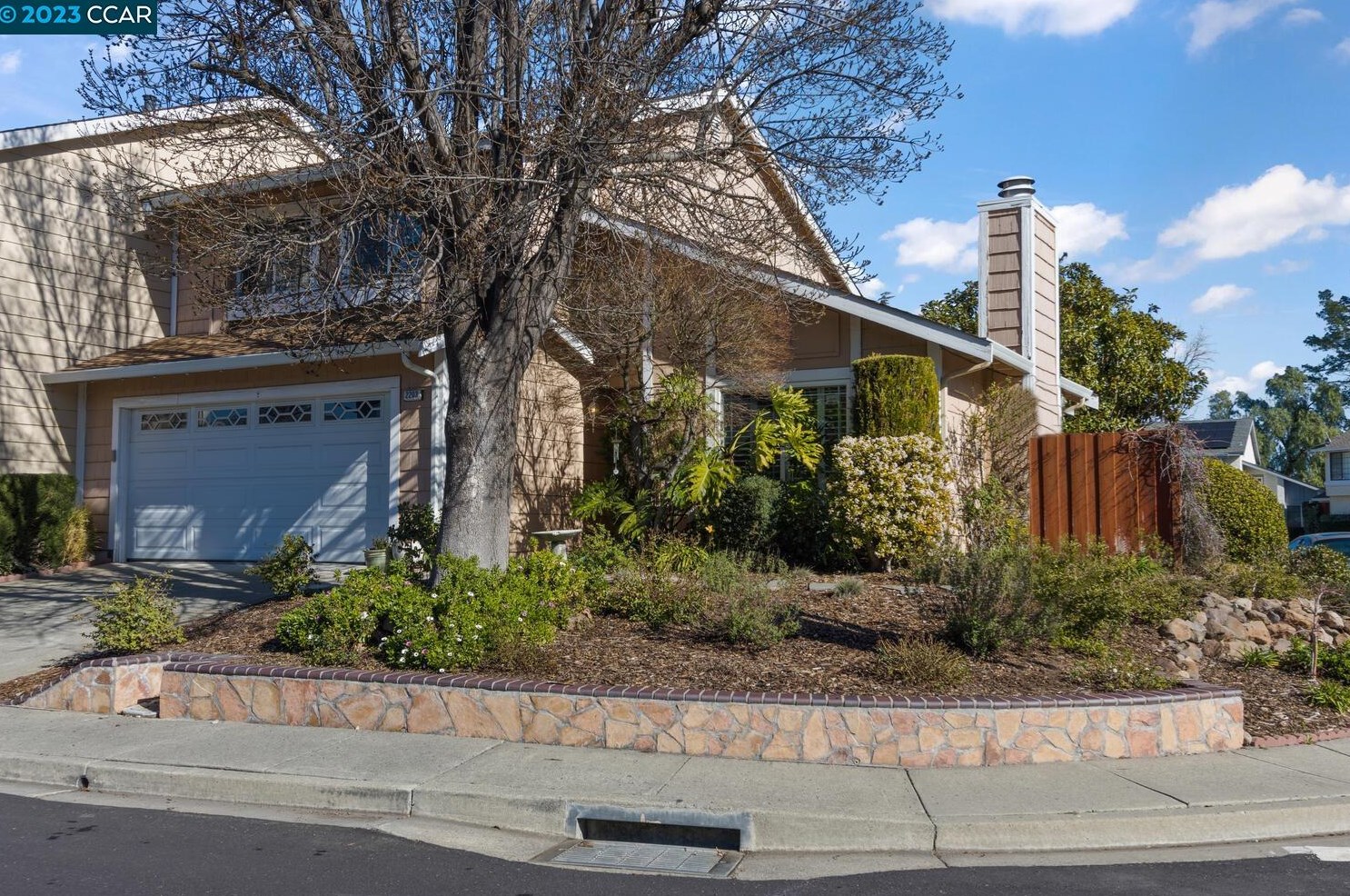 2203 Lake Ridge Dr, Pacheco, CA 94553