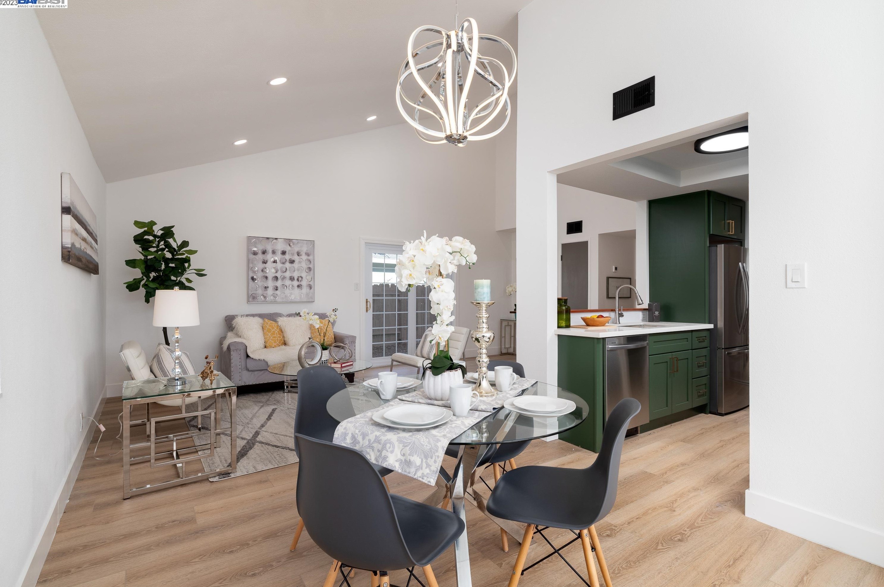 269 Cortland Cir, Vallejo CA  94589-1708 exterior