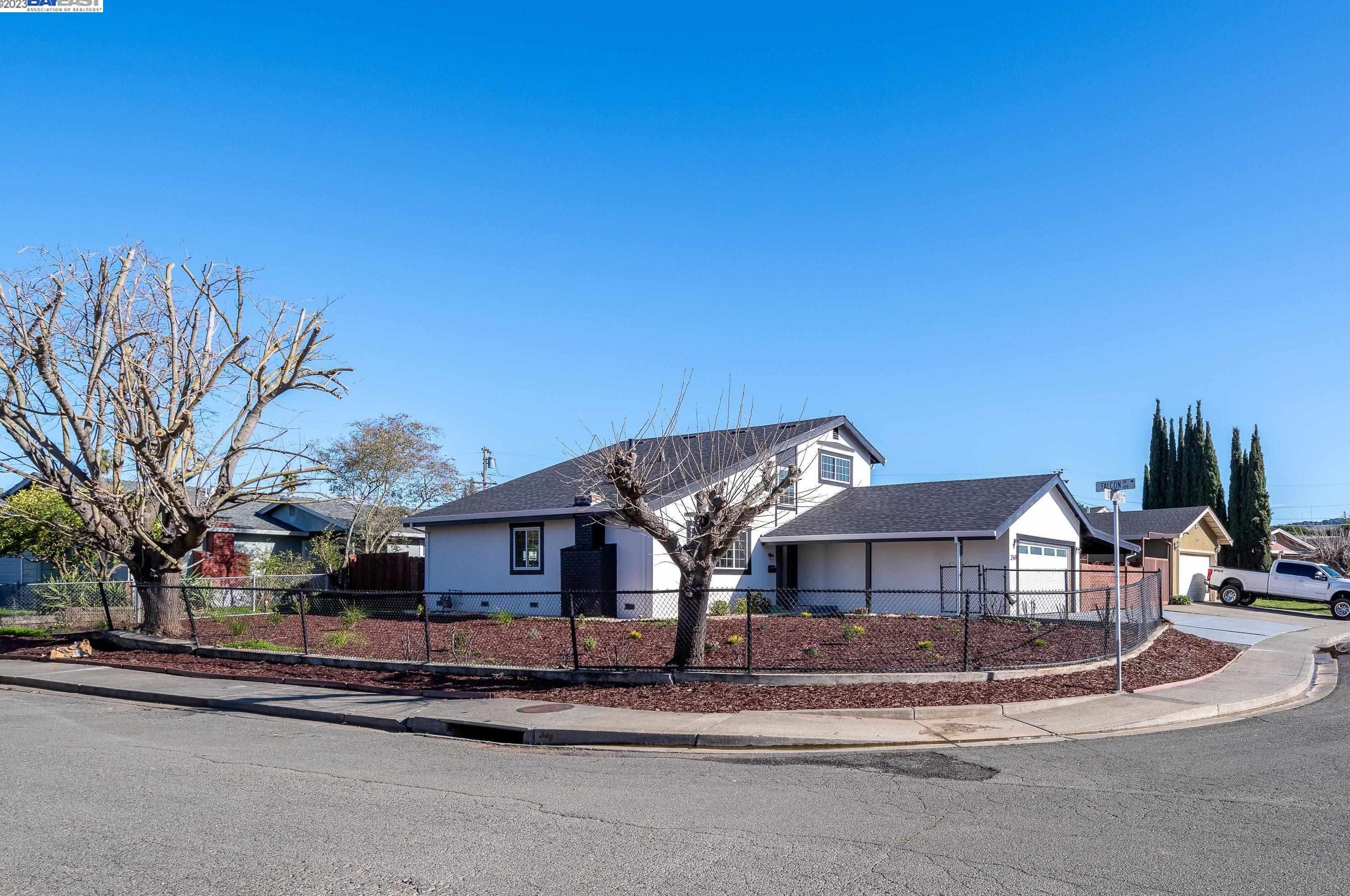 269 Cortland Cir, Vallejo CA  94589-1708 exterior