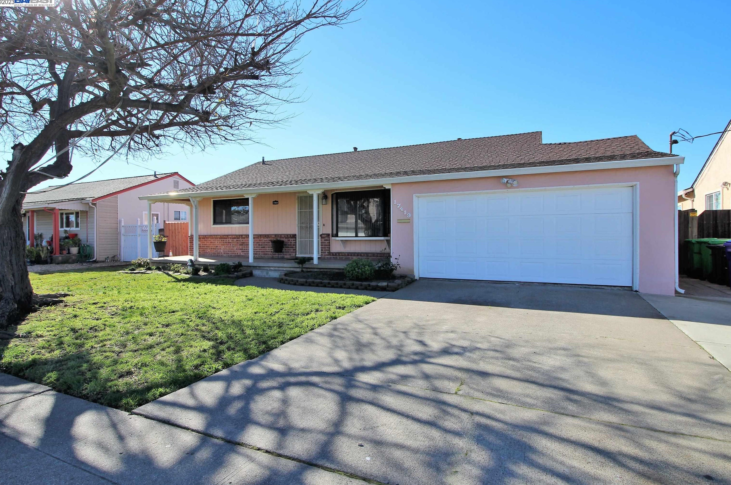 17419 Via Carmen, San Lorenzo, CA 94580
