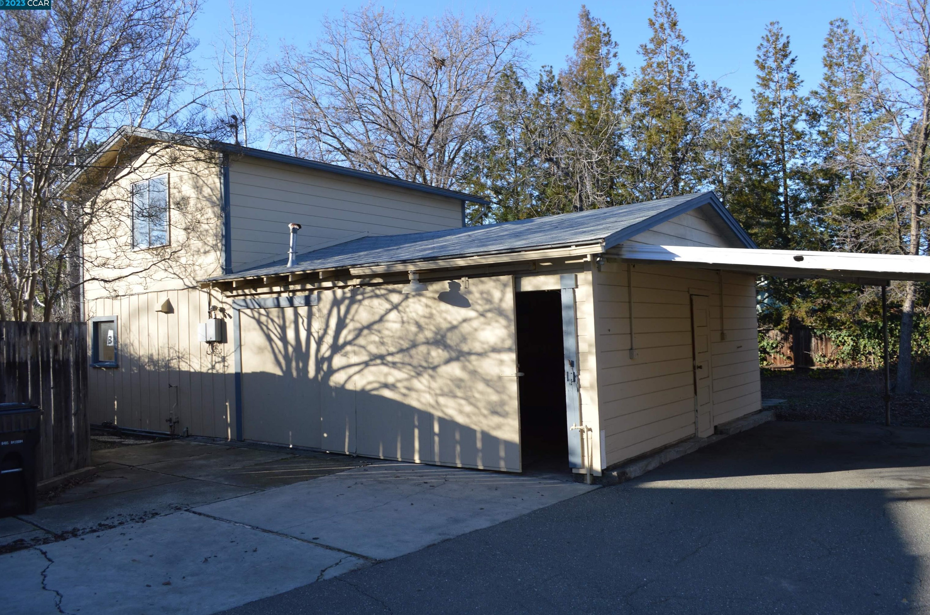 1882 Sunnyvale Ave, Walnut Creek, CA 94597-1812