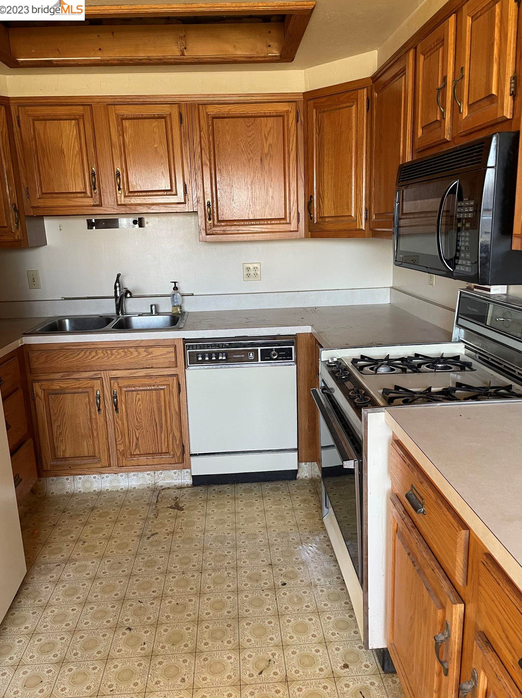 3906 Mac Murtry Ct, Pacheco, CA 94553