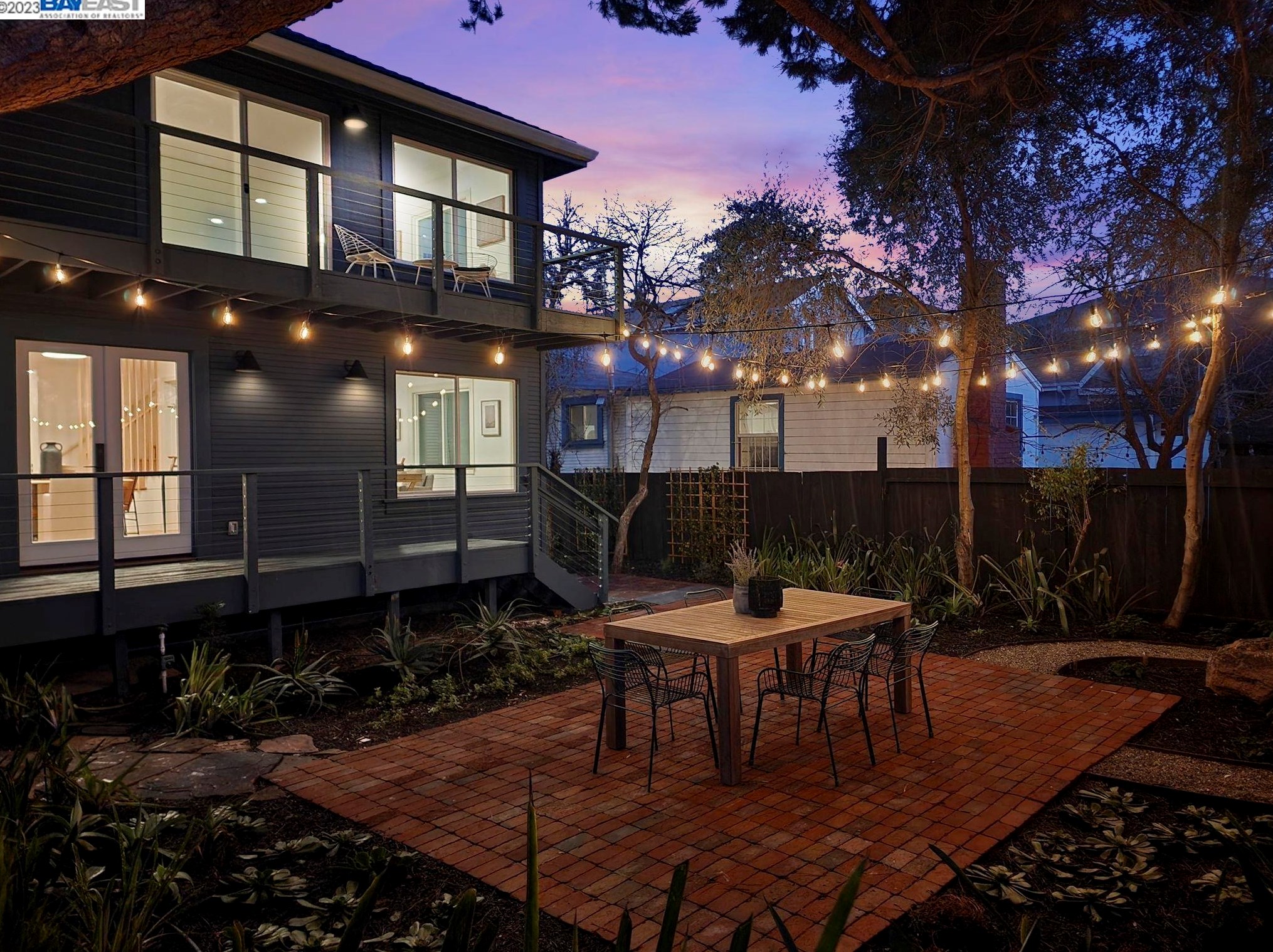1112 Kains Ave, Berkeley, CA 94706