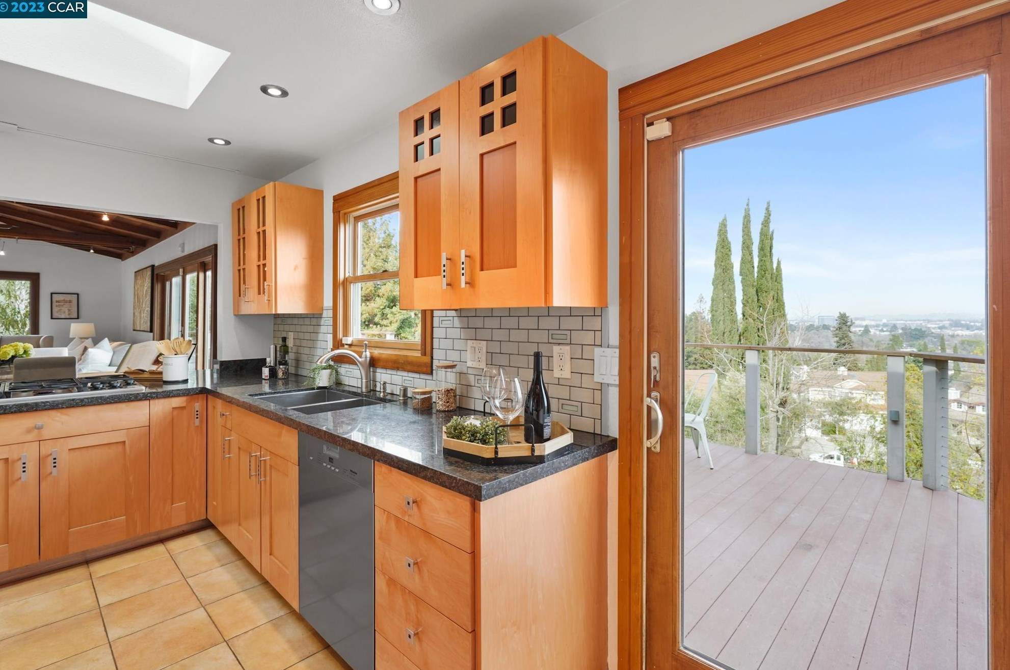 2410 Overlook Dr, Walnut Creek CA  94597-3009 exterior