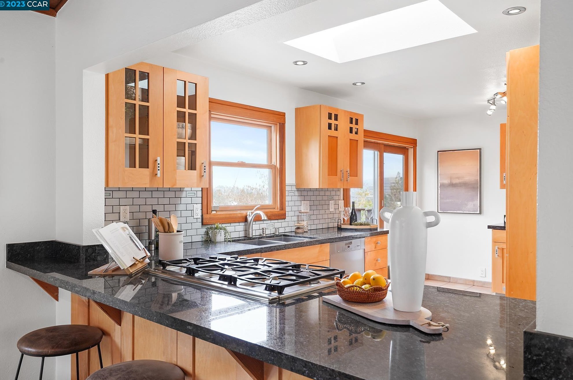 2410 Overlook Dr, Walnut Creek CA  94597-3009 exterior