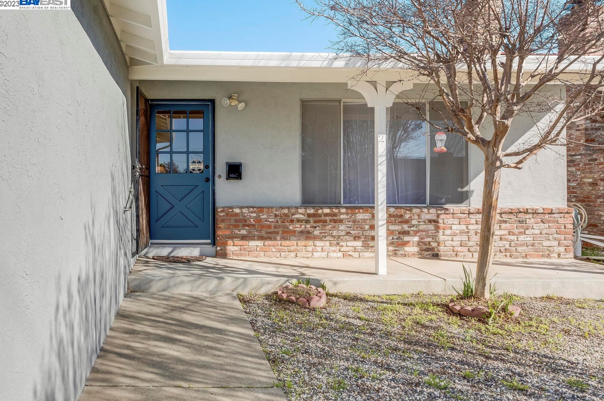 17202 Via Flores, San Lorenzo, CA 94580