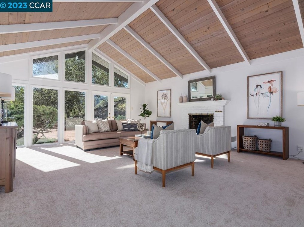 18 Nelson Ln, Orinda, CA 94563