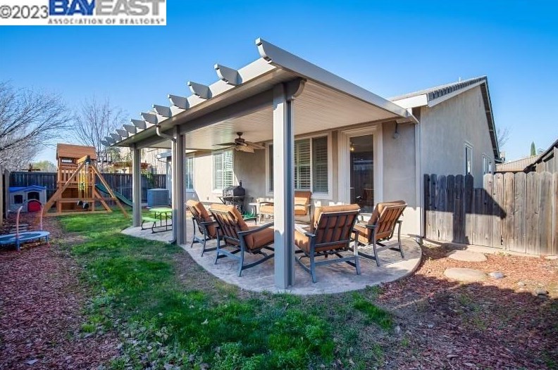 2140 Ranch View Dr, Rocklin CA  95765-5357 exterior