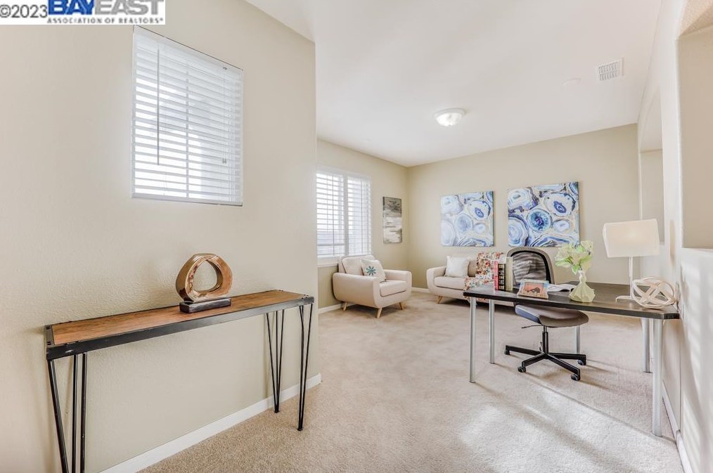 233 Tanglewood Dr, Richmond CA  94806-5815 exterior