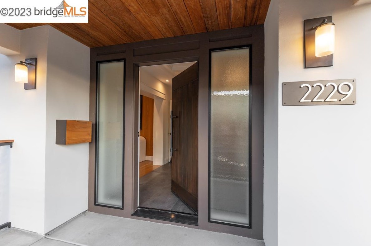 2229 Vine St, Berkeley, CA 94709