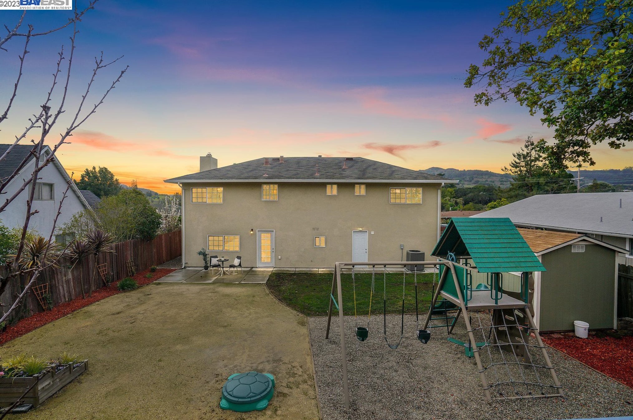 2915 Sheldon Ct, Richmond, CA 94803-2312