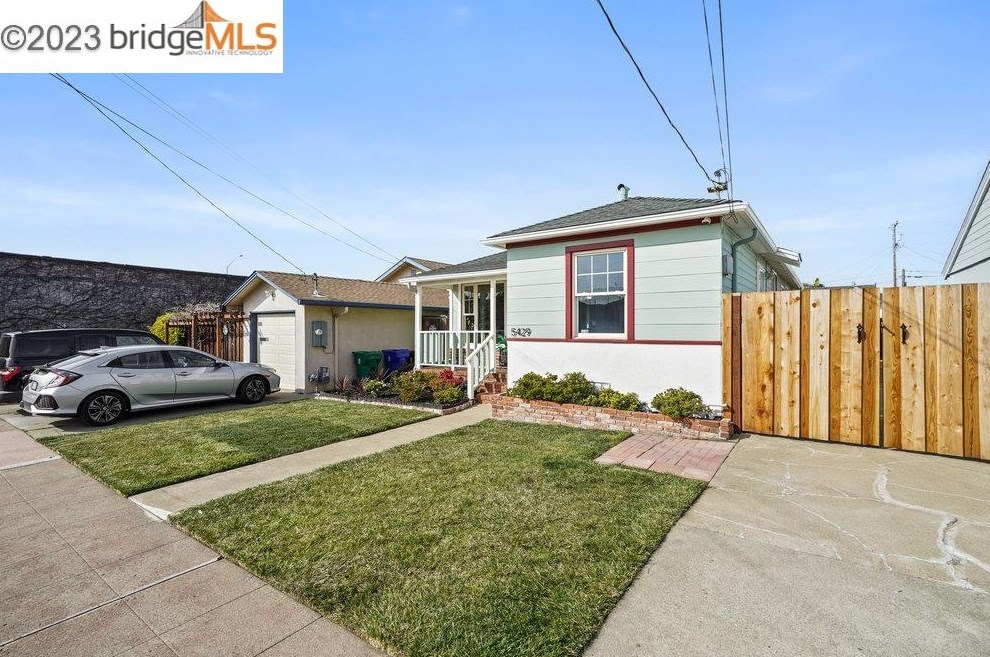 5429 Sutter Ave, Richmond, CA 94804-5250