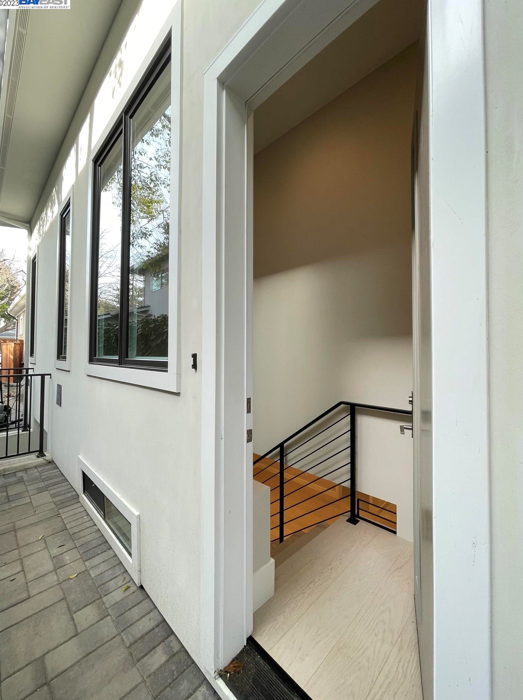 466 Ruthven Ave #b, Palo Alto, CA 94301