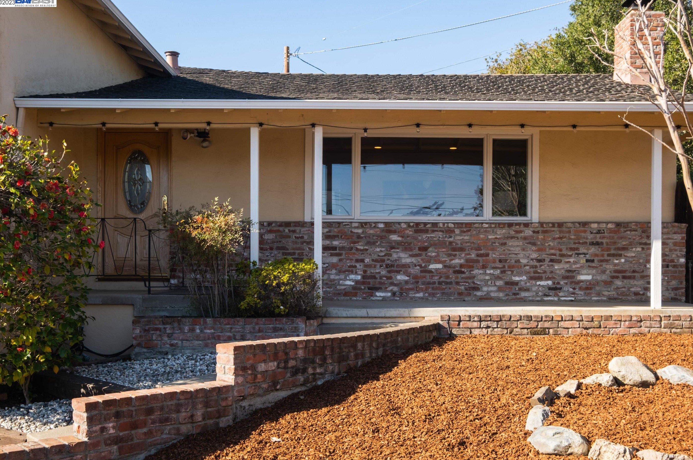 18236 Maffey Dr, Hayward, CA 94546-2217