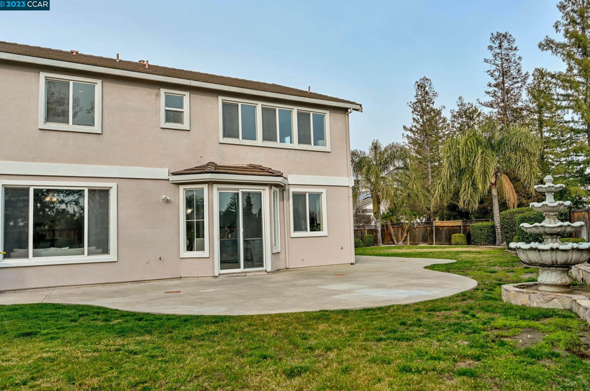 981 Chamomile Ln, Los Angeles CA  94513-6166 exterior