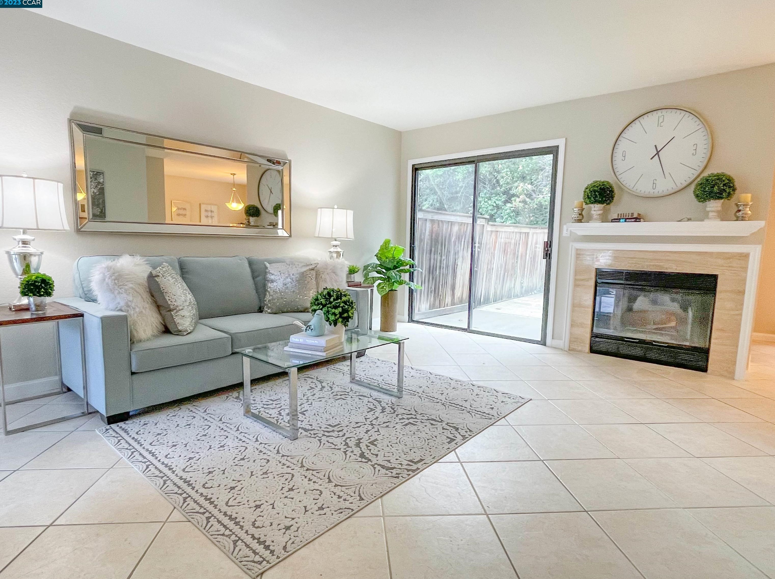 1205 Oak Hill Ct, Pinole, CA 94564