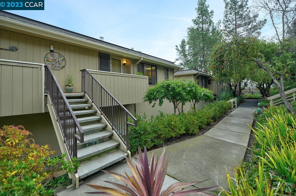 1329 Singingwood Ct #2, Walnut Creek, CA 94595
