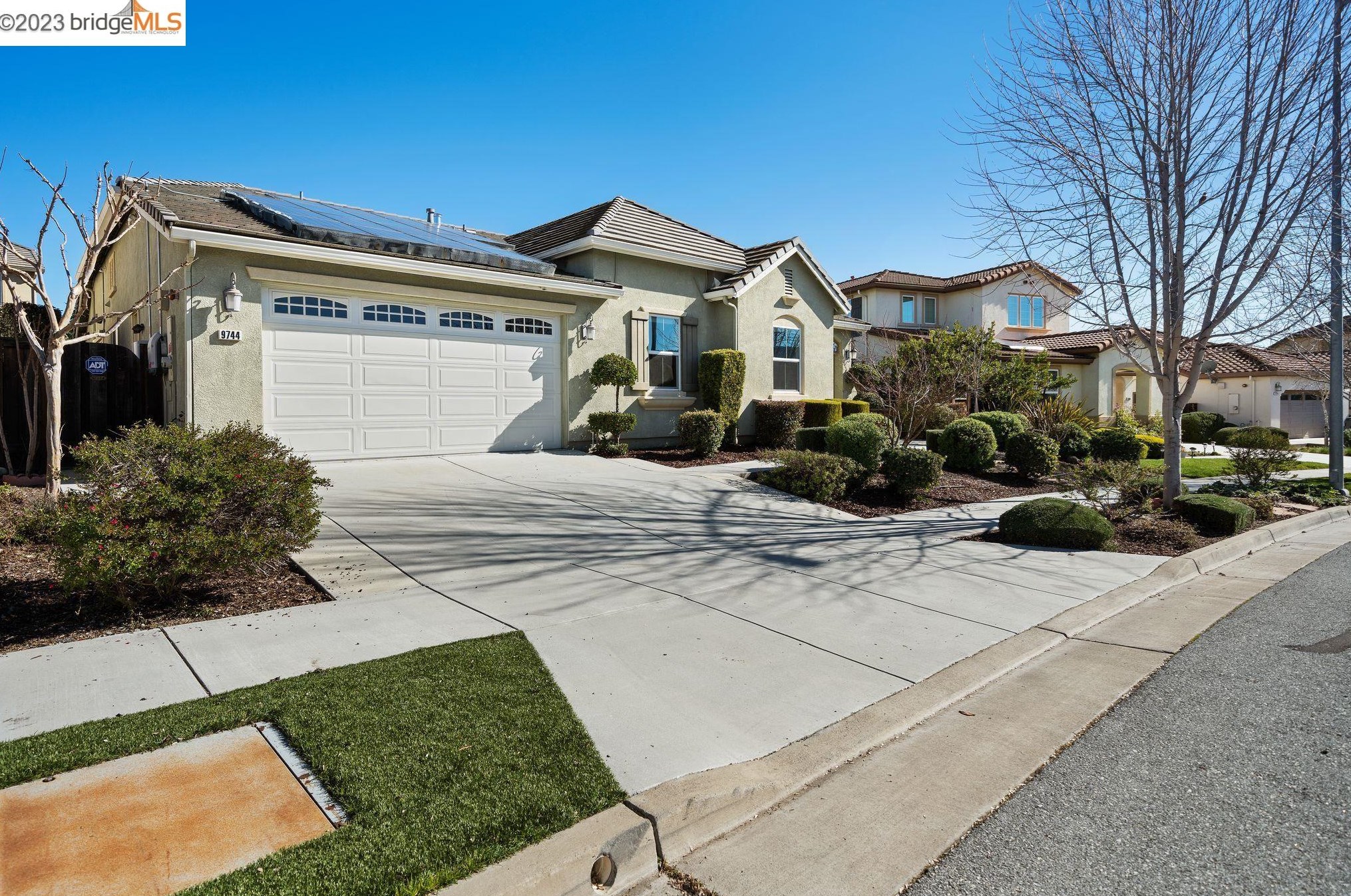 9744 Golden Sky Way, Gilroy, CA 95020