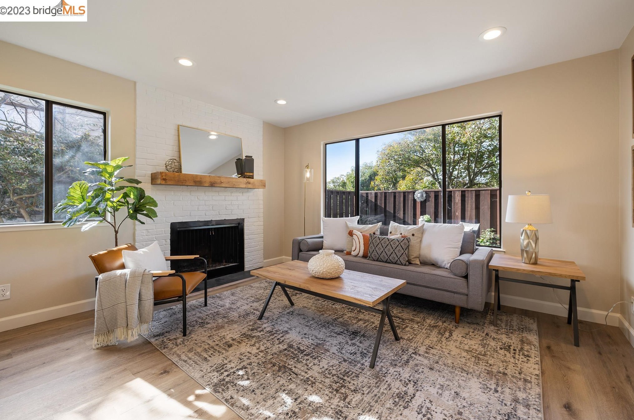 1174 Richmond St, Richmond, CA 94530