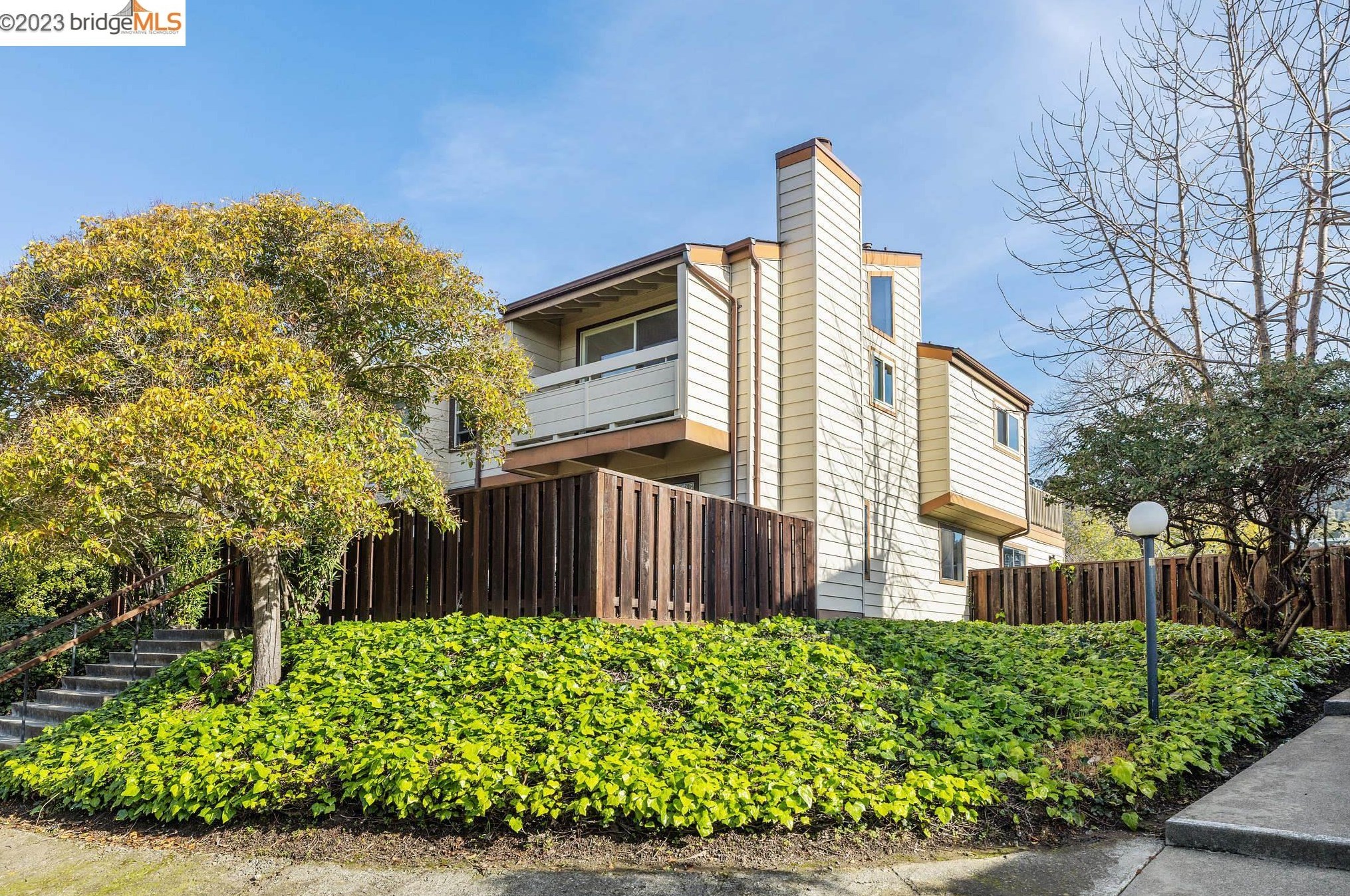 1174 Richmond St, Richmond CA  94530-2656 exterior