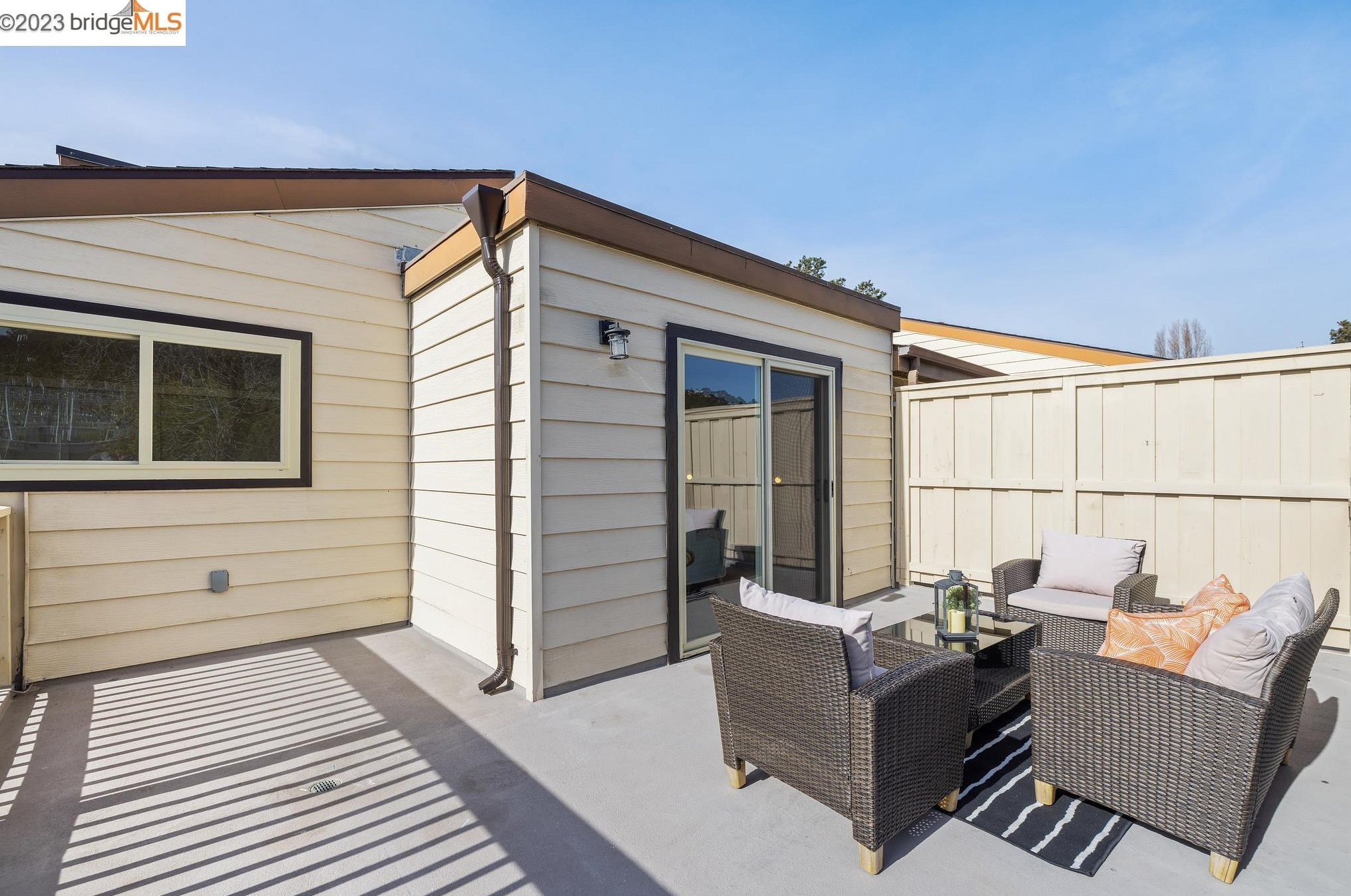 1174 Richmond St, Richmond CA  94530-2656 exterior