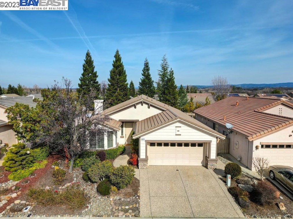 1874 Beckwith Ln, Lincoln, CA 95648
