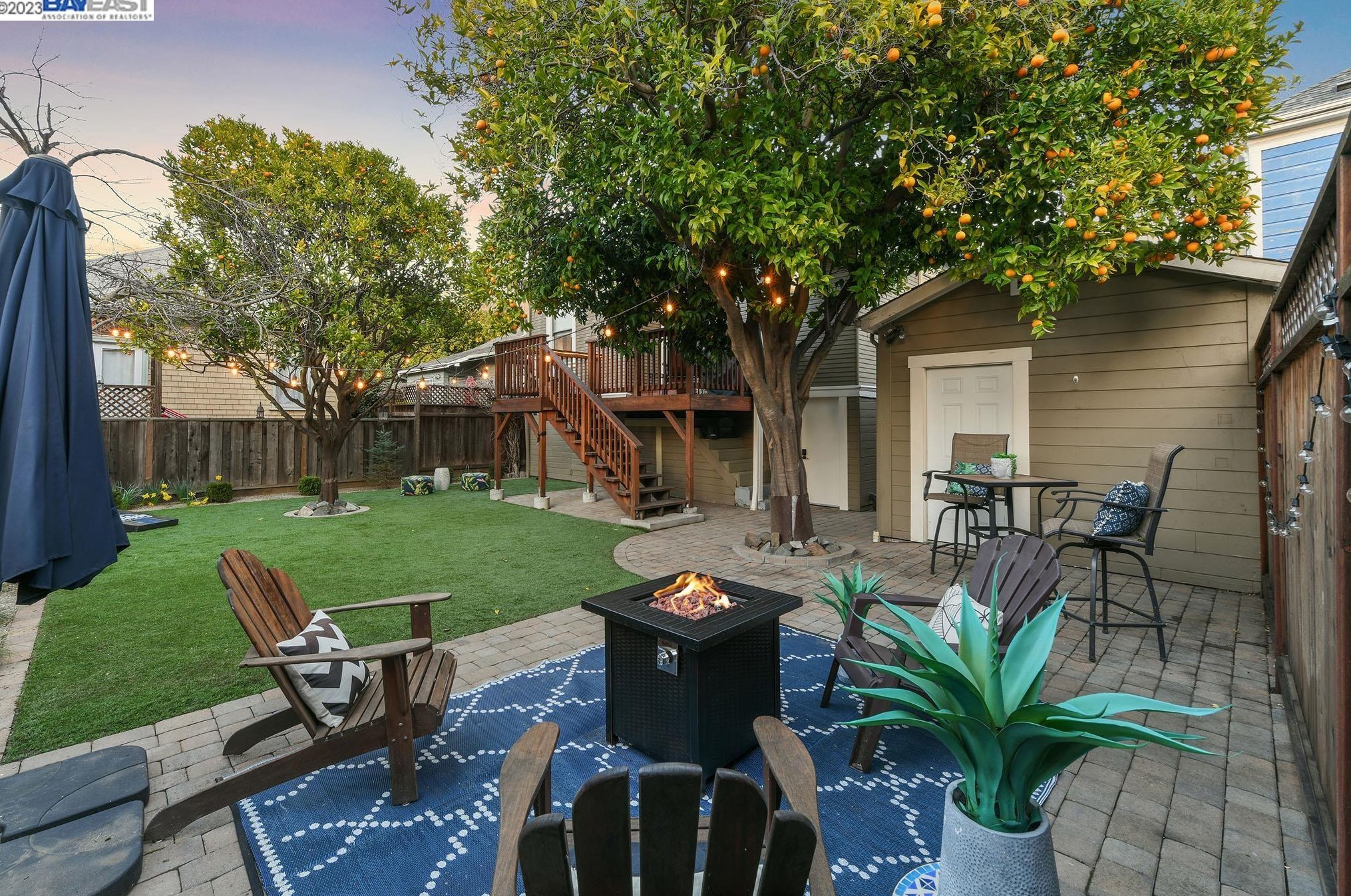 1449 6th St, Alameda, CA 94501-3761