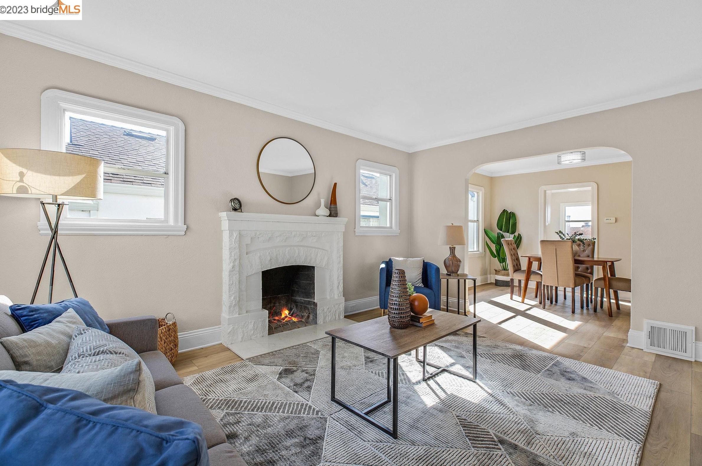 7547 Ney Ave, Oakland, CA 94605-2915