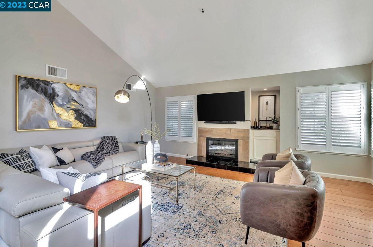 503 Adirondack Way, Walnut Creek CA  94598-2124 exterior