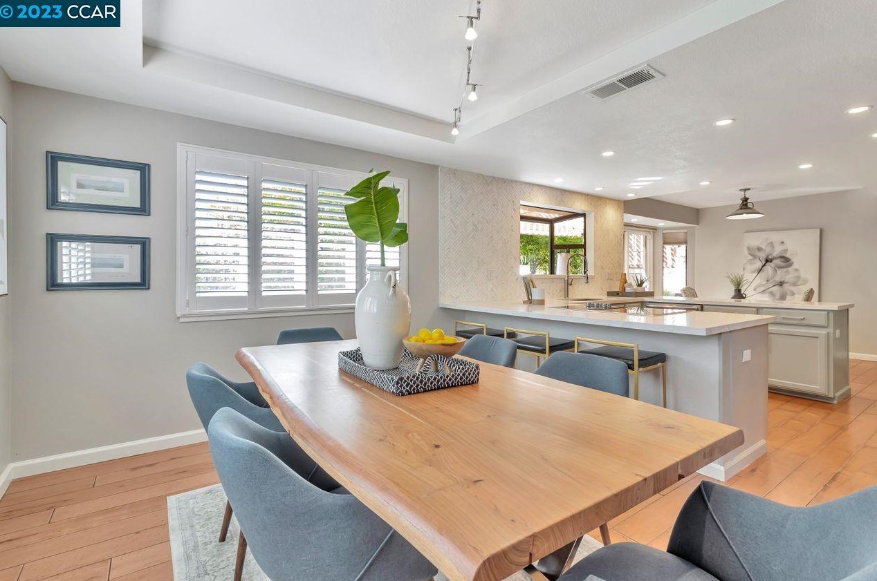 503 Adirondack Way, Walnut Creek CA  94598-2124 exterior