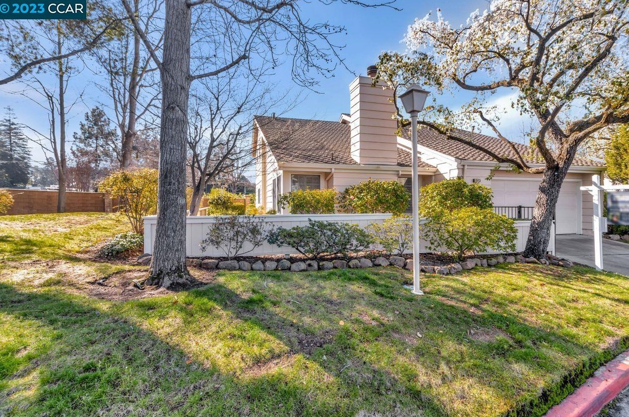 503 Adirondack Way, Walnut Creek CA  94598-2124 exterior