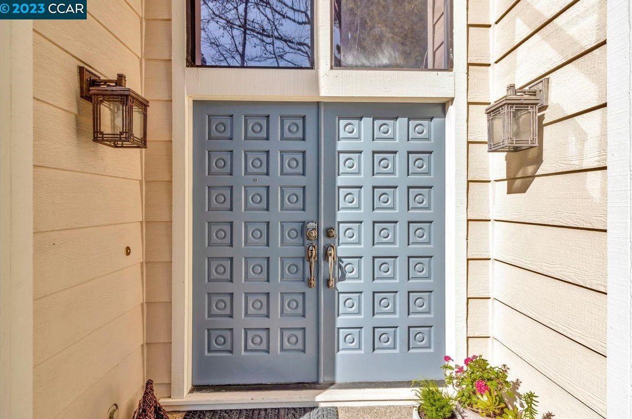 503 Adirondack Way, Walnut Creek CA  94598-2124 exterior