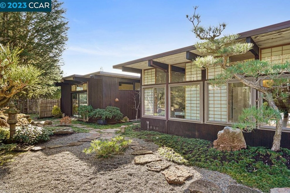 147 Overhill Rd, Orinda, CA 94563