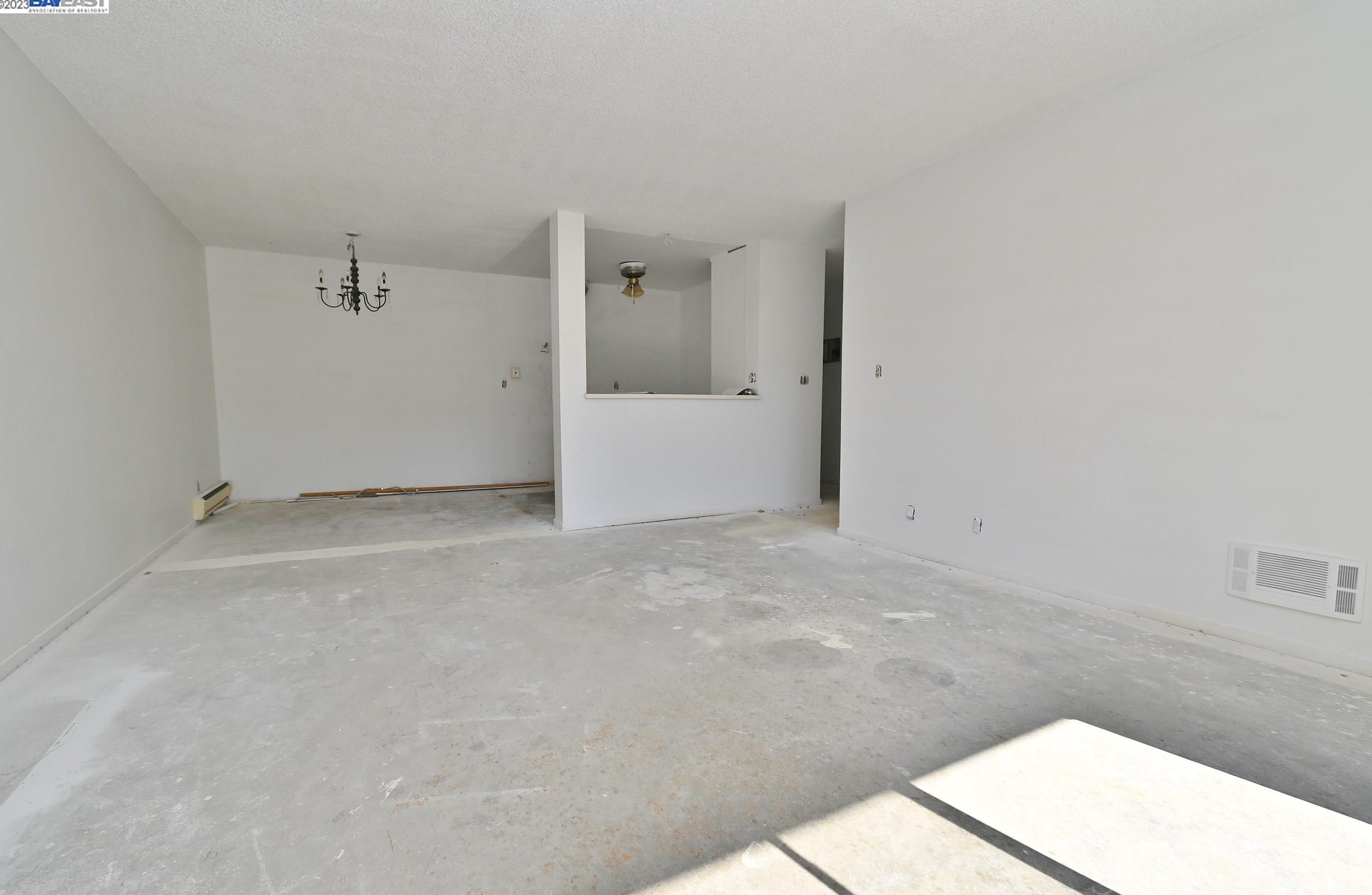 1333 Webster #a210, Alameda, CA 94501