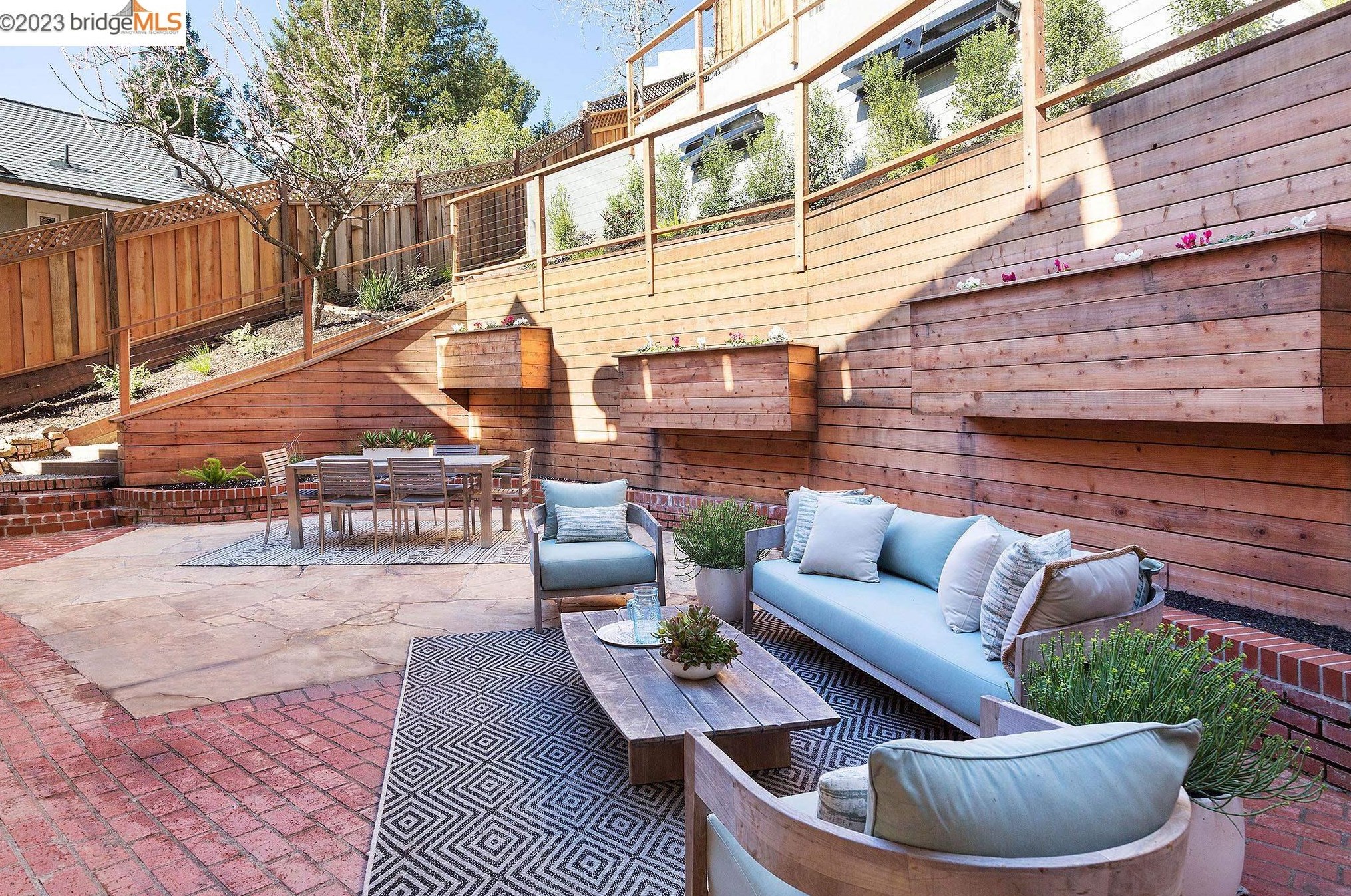 6157 Ruthland Rd, Oakland CA  94611-1835 exterior