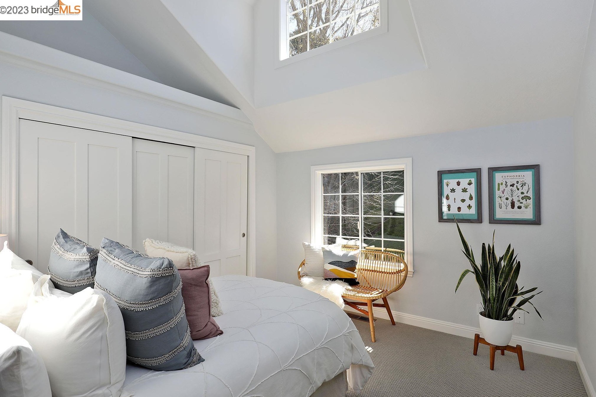 6157 Ruthland Rd, Oakland CA  94611-1835 exterior