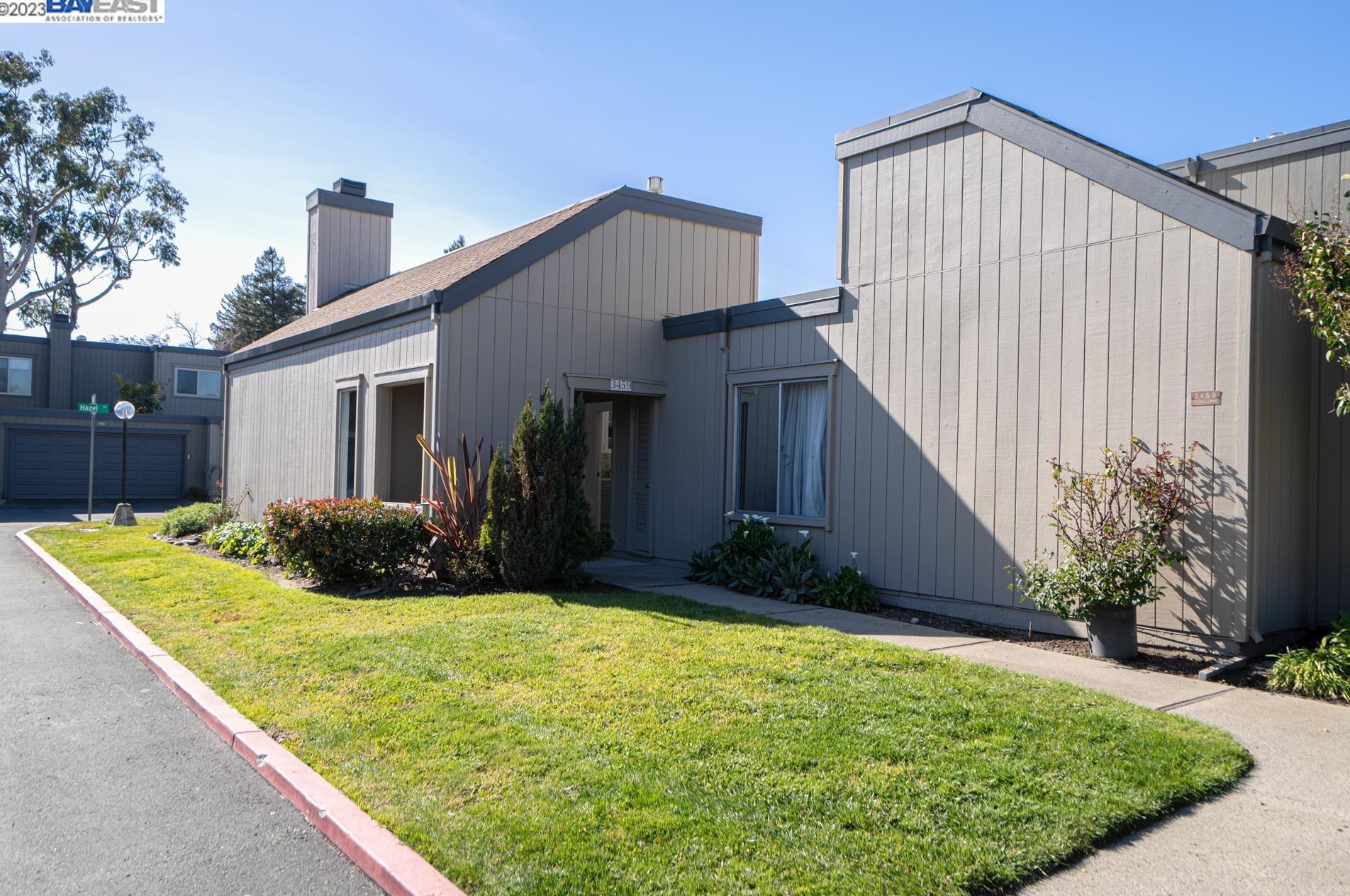 3459 Hazel Ln, Alameda, CA 94502