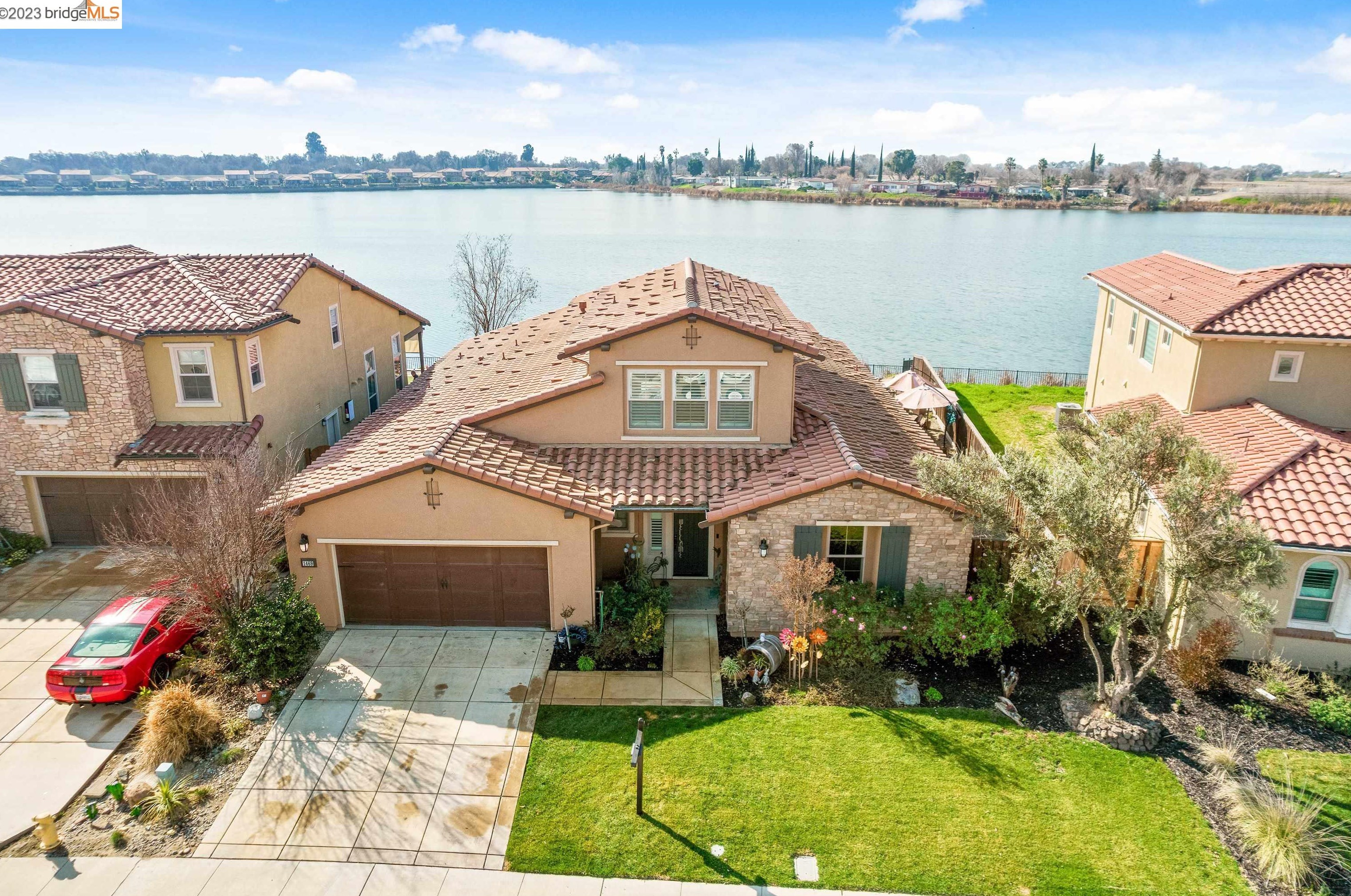 1469 Riva Trigoso Dr, Manteca, CA 95337