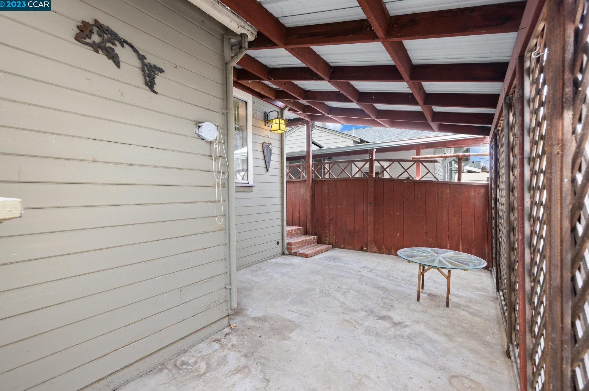 415 E St, Antioch CA  94509-1216 exterior