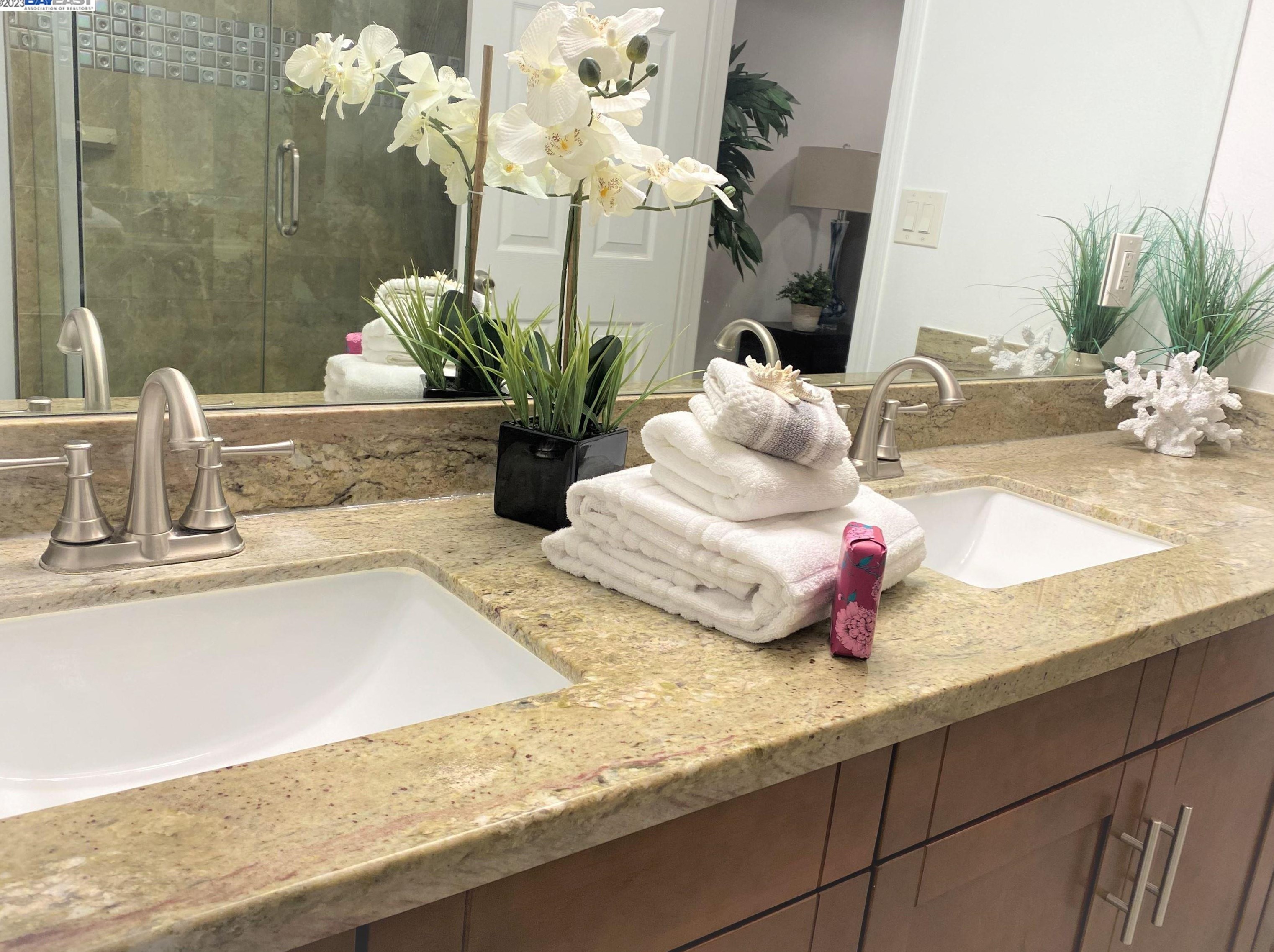 430 Irving Ave, San Jose CA  95128-2224 exterior