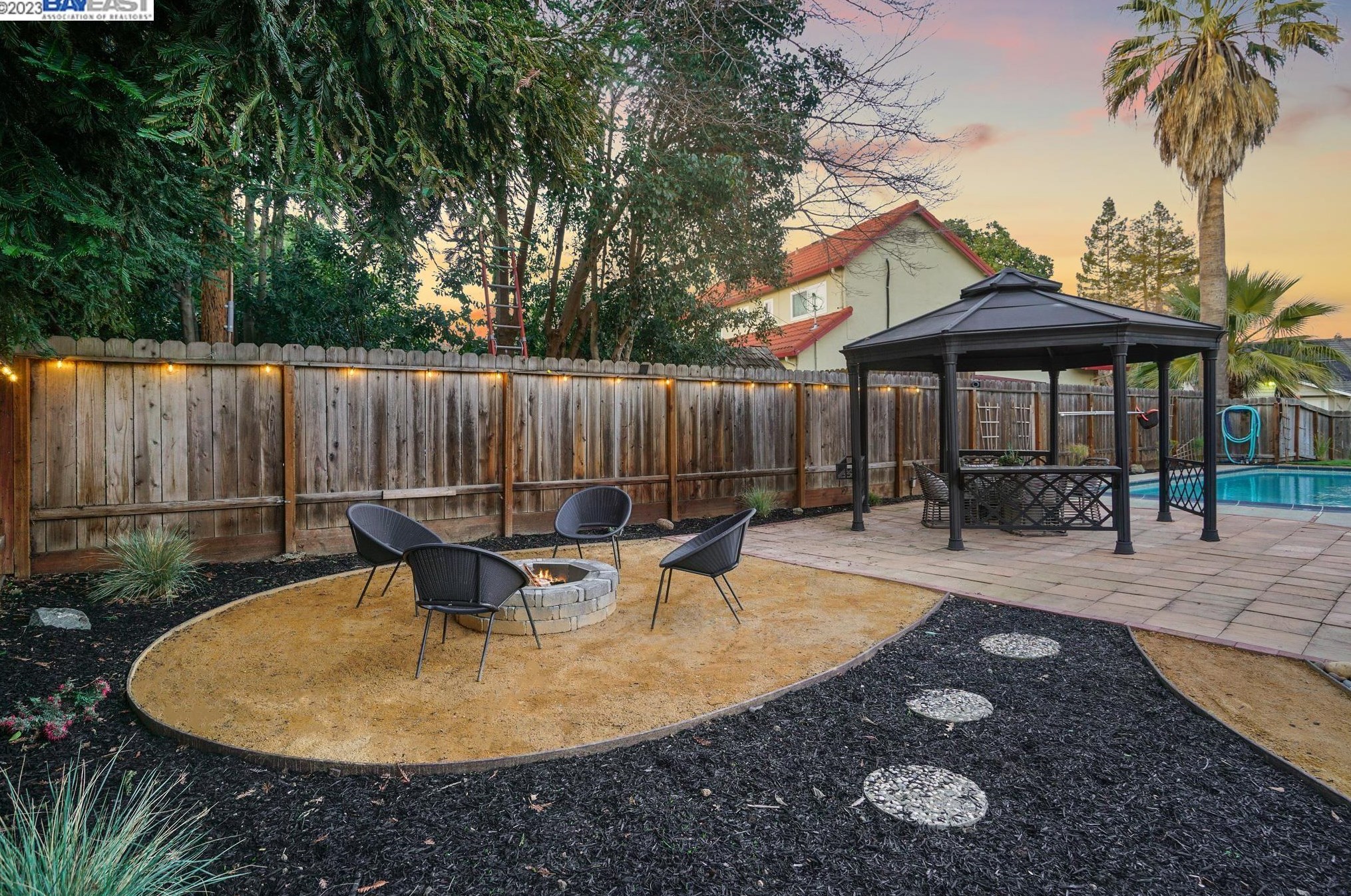 1080 Arkell Rd, Walnut Creek CA  94598-1508 exterior