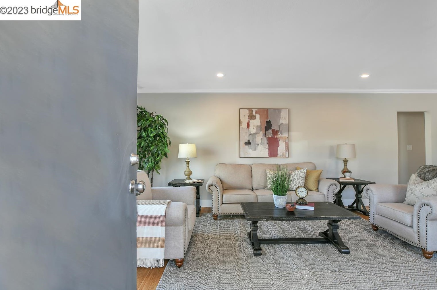 101 Denio St, Vallejo, CA 94590-3107