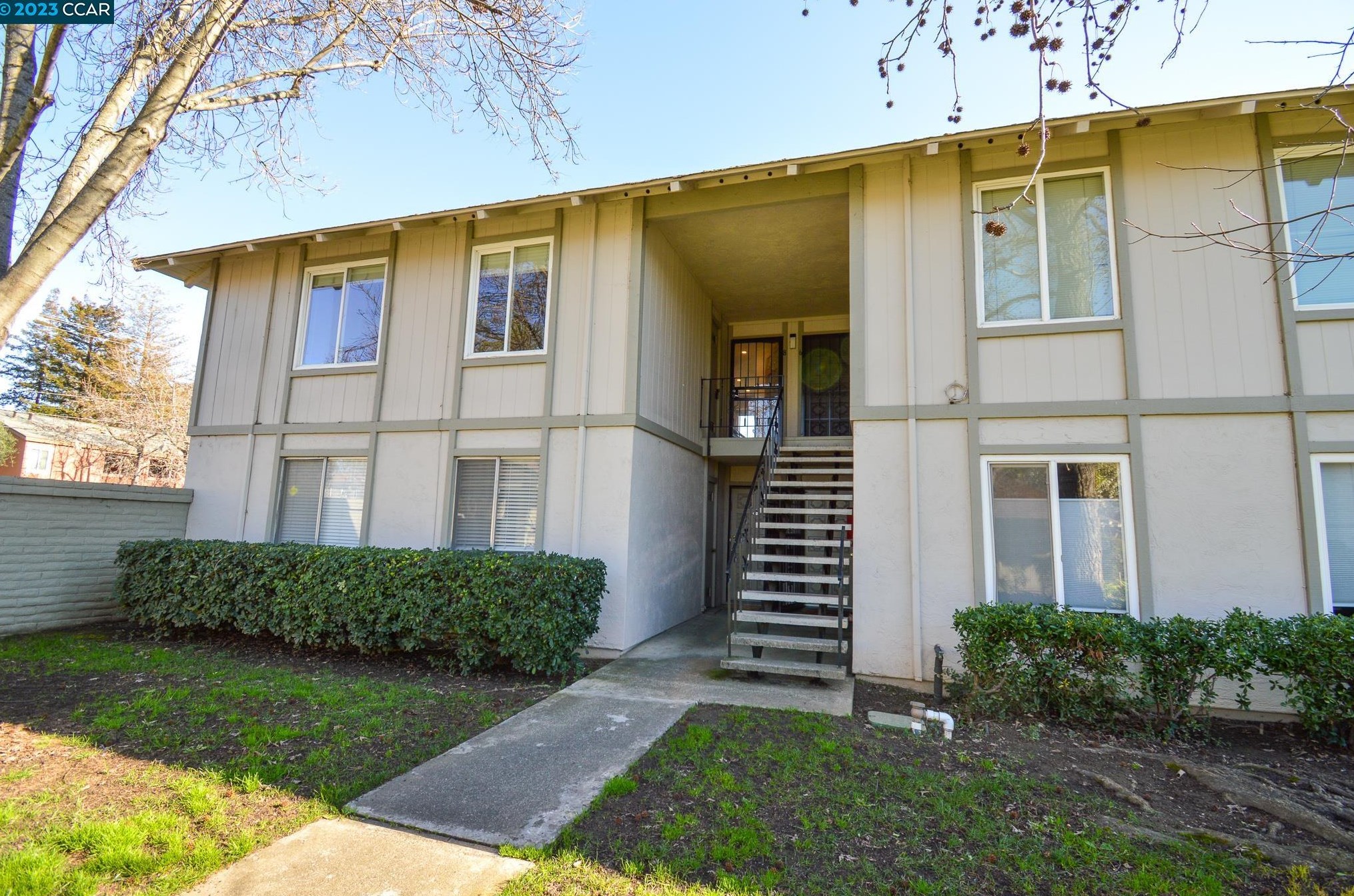 825 Oak Grove Rd #8, Concord, CA 94518