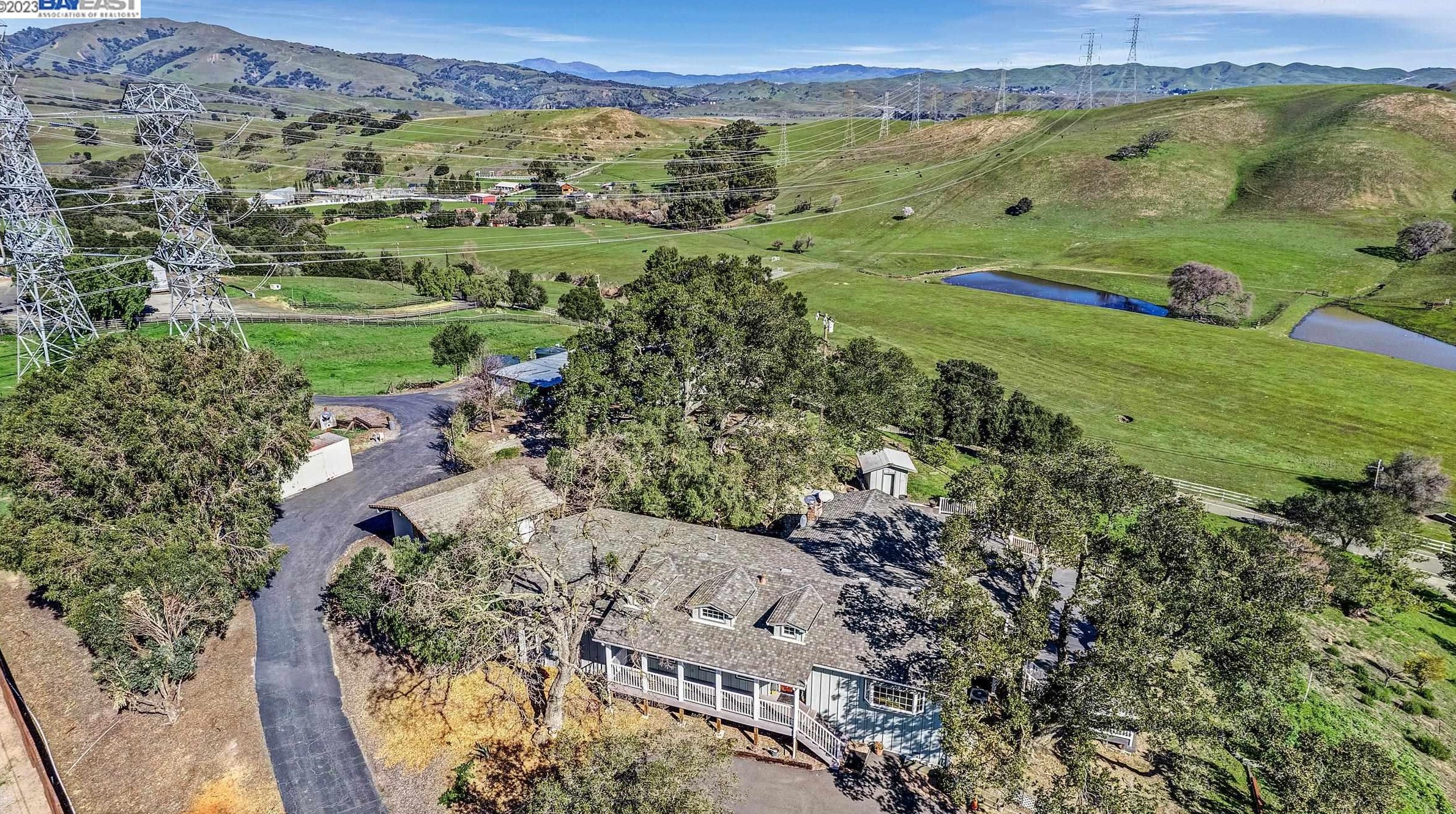 7455 Sheridan Rd, Sunol, CA 94586