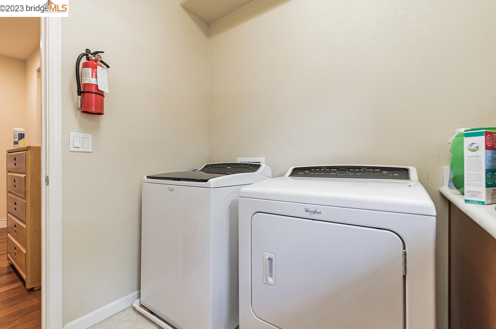 476 Milford St, Los Angeles CA  94513-5544 exterior