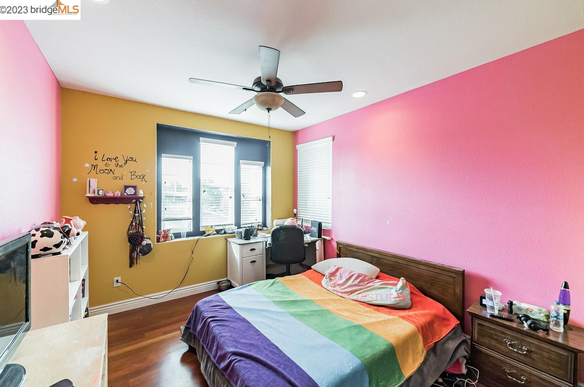 476 Milford St, Los Angeles CA  94513-5544 exterior