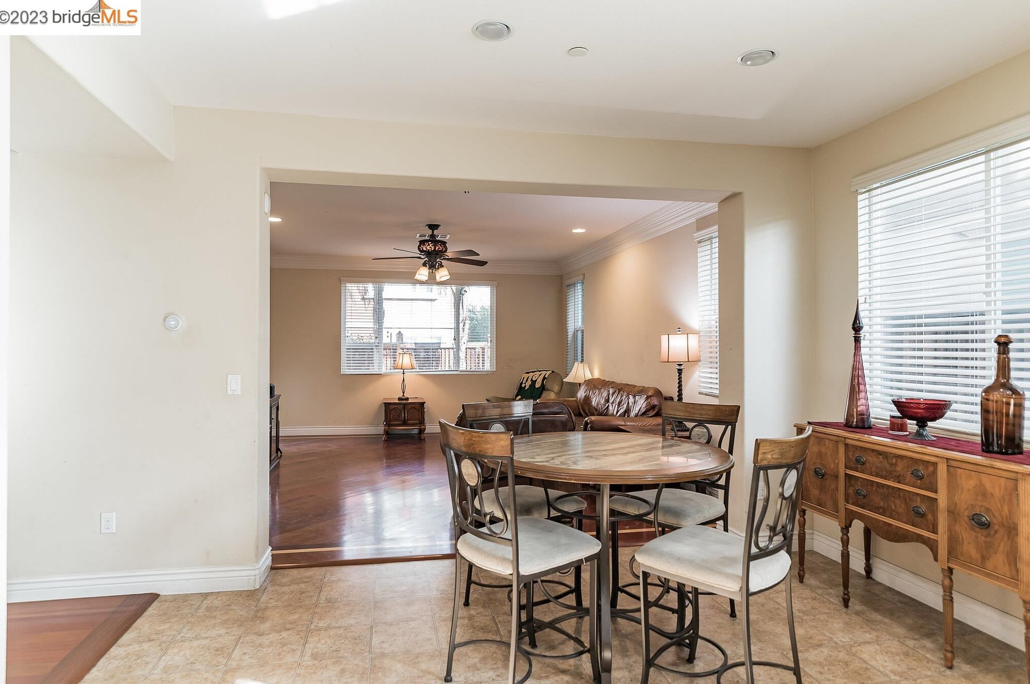 476 Milford St, Los Angeles CA  94513-5544 exterior