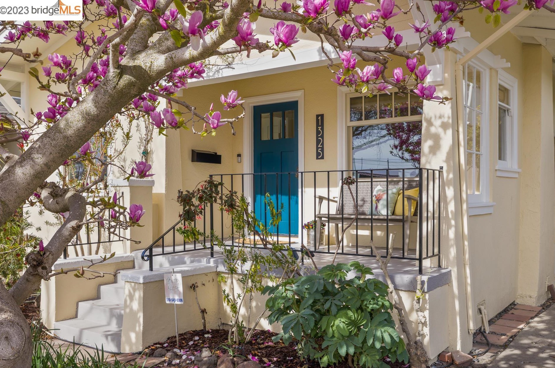 1325 Ward St, Berkeley, CA 94702